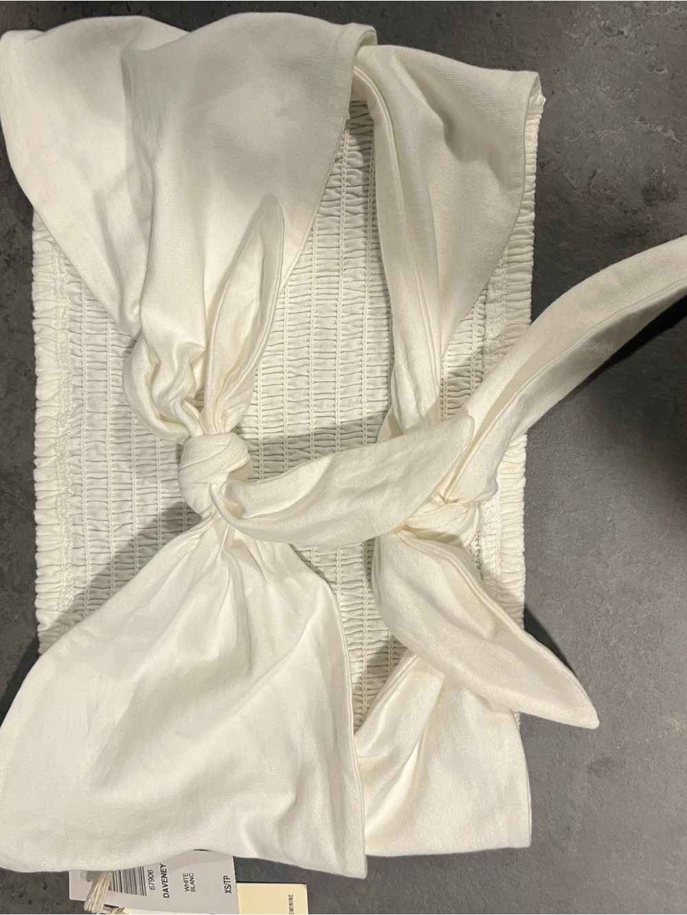Wilfred by Aritzia White Daveney Smocked Tube Top with Tie Front